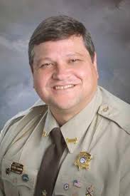 Sheriff wants former county attorney to handle cases