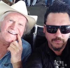 If ya ain't drinkin water, ya oughter...