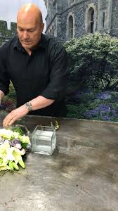 Tips for arranging cut flowers