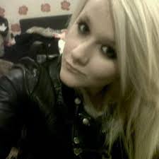 Amelia Cartwright (@ameliaalison)