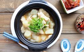 Sujebi Korean One Pot Hand Torn Noodle And Potato Soup Vegan Recipes Dinner Recipes Cooking