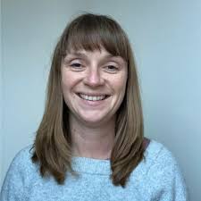 Guess who got all the classy genes in my family? 👇🏻😍