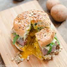 Hamburger Au Coeur Coulant Recette Recette Recettes Hamburgers Gastronomie