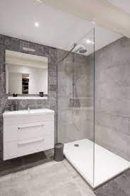 Pour l'aménagement de la surface mini d'une salle de bains dans une chambre, on mise ici pour une. 24 Petites Salles De Bains Malignes Et Deco