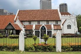 Prima biserică din kuala lumpur a fost închinată sfântului evanghelist ioan în 1883 și va fi cunoscută ulterior sub numele de catedrala sf. St Mary S Cathedral Kuala Lumpur Wikipedia