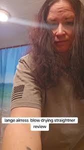 Ashley Maze's Instagram, Twitter & Facebook