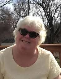 Ellen Angell's Instagram, Twitter & Facebook