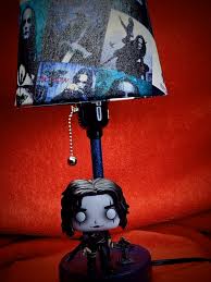 ☠️It can't rain all the time☠️ #thecrow #itcantrainallthetime #boo  #ericdraven #darkdecor #thecrowfans