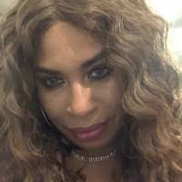 Alishia Echols's Instagram, Twitter & Facebook