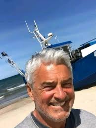 Fredrick Walter (@fredrick.walter4)