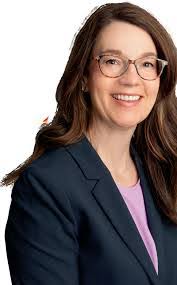 Shari Pittenger's Instagram, Twitter & Facebook