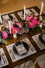 20 Modern Table Setting Ideas For Valentines Day Trenduhome Dinner Party Decorations Birthday Dinner Party Valentine Dinner Party