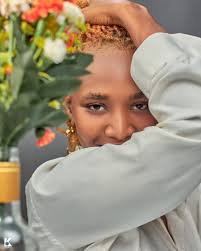 STUDIO PHOTOSHOOT GEAR USED: Canon 700D Lens : 50mm STM ISO 100 Aperture  5.6 Speed 125-160 2light setup and reflector Tt600 power @1/4 Tt600 power  @1/8 White balance: 5000k EDITED IN: Camera