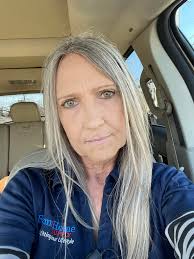 Yes! Black cherry is HOME! Going to have to do an updated family picture…  😬😂 #happyharveys #makeupbagsfordays #helloharveys #ohhithere