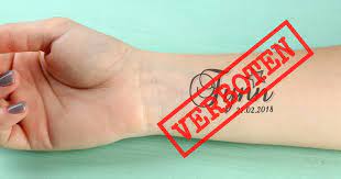 Als mutter mehrere fehlgeburten, das gefühl, diese kinder zu vertreten ich nie zu sehen bekam aufwachs. Der Postillon Dsgvo Verbietet Zeigen Von Tattoos Mit Kindernamen Und Geburtsdatum