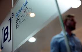 Os feriados de 2021 ajudarão a botar em prática os planos de viagem que foram adiados. Uf39d 9hmdvatm