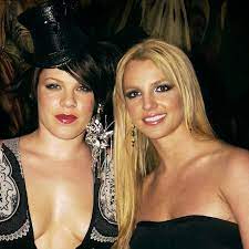 The former mickey mouse club cast member managed to transform into a pop icon overnight! Pink Says She Regrets Not Reaching Out More To Britney Spears Vanity Fair