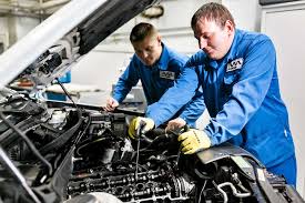 Картинки по запросу ремонт двигателя