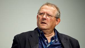 „a ten jąkała to co za jeden i po co się tu pałęta? Adam Michnik Ostro O Prezydencie Andrzeju Dudzie