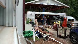 While it does require the help of a few friends typically, it isn't too hard to figure out overall. Raise Garage Roof With 10k Lb 2 Post Lift With Pictures Youtube