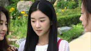 Despite her elegant beauty, intellect, and occupation as a children's book author, she's never warmed up to anyone and it looks like that may be why she hasn't been able to fall in love yet. 13 Things You Need To Know About Seo Ye Ji Annyeong Oppa