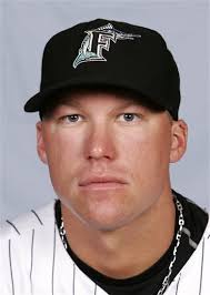 Marlins trade reliever Matt Lindstrom to Astros