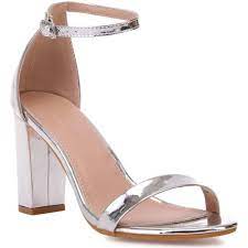 Découvrez notre collection de chaussures argentées sur san marina. La Modeuse Sandales Vernies Argentees A Talon Carre Argente Chaussures Sandale Femme 22 99