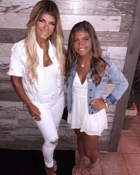 Her birthday, what she did before fame, her family life, fun trivia facts, popularity rankings trivia. Here S Why Some Real Housewives Fans Think Teresa Giudice Is A Bad Mother Here S Why Some Real Housewives Fans Think Teresa Giudice Is A Bad Mother