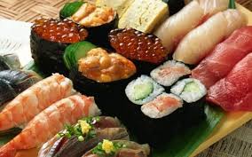 как приготовить роллы в домашних условиях рецепт с фото Kak Prigotovit Pravilnye Sushi Rolly V Domashnih Usloviyah Video Recept Recepty Sushi Eda Yaponskaya Eda