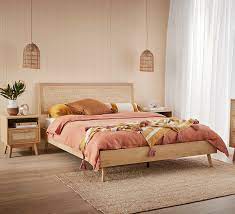 Get discount offers on modern bed, contemporary bed, italian beds, berlin bed, hamptons bed, aron bed, japanese bed, queen bed, mahogany lacquer bed and other latest style bedroom sets. Java Queen Bed Fantastic Furniture