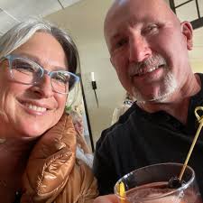 How to drop a pin for teammates to see and sync up for stardust missions?