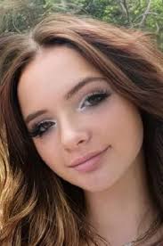 MISSING have you seen Sophia Mobley? Sophia was last seen Apr 4, 2014 in  Wichita, KS Sophia was allegedly abducted by her mother, Bogdana Osipova, 