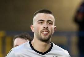 POMEROY AT THE DOUBLE FOR ROESIDERS