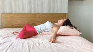 Here are ten of the most important yoga poses for beginners to help you stretch, warm up, and get you ready to start your yoga practice. 8 Yoga Poses You Can Do In Bed Before You Sleep Doyou