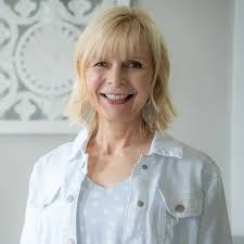 Premiere Speakers Bureau: Keynote Speakers and Motivational Speakers