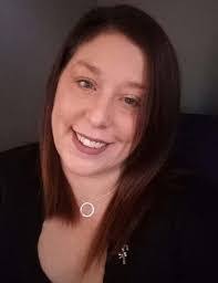 Eileen Flint's Instagram, Twitter & Facebook