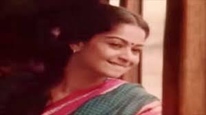 Entammede Jimikki Kammal Lyrics Velipadinte Pusthakam Am i the only one tripping on this song?! entammede jimikki kammal lyrics