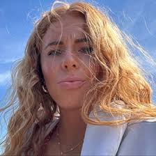 Whitney Buchanan (11bwhitney)