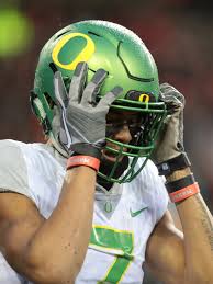 In a memo sent to teams this afternoon, the league announced a new policy that will give teams the opportunity to use two different helmets starting in the 2022 season, a popular move with fans who like alternate and throwback uniforms. Ncaa Football Helmets Is Style Jeopardizing Player Safety