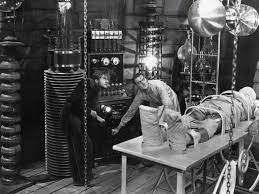 From The Classic Frankenstein Movie Will Strive To Emulated And Possibly Steampunk Some Of The Lab Piece Frankenstein Comics De Terror Informatica Educativa