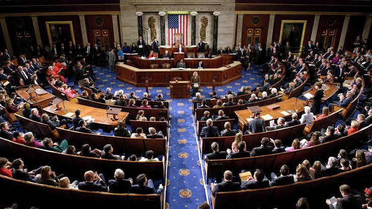 La Cámara de Representantes de EEUU aprobó el envío de ayuda humanitaria a Venezuela y más sanciones contra el chavismo - Infobae