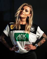 Thomalla initially made her screen debut in television with. Sophia Thomalla Photoshoot For Handball World Cup 2019 Celebmafia