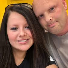 Let's go to Young's Jersey Dairy! 🥛🍦🎠 A working dairy farm with a  restaurant, homemade ice cream, farmstead cheese, miniature golf, driving  range, batting cages, animal petting area, and more! ✨ 📍