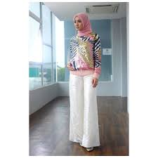 Shop the top 25 most popular 1 at the best prices! Mau Dinner Tiru 6 Gaya Hijab Lcb Hingga Zaskia Sungkar Fashion Fimela Com