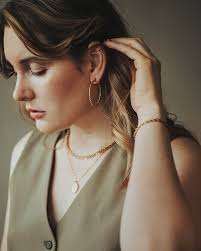 Bonita Gold Earrings