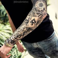 See more ideas about sleeve tattoos, tattoos, tattoos for guys. Amazing Artist Jeffry Mendoza Mendozajeffry Awesome Roses Clock Cards Script Leg Tattoo Art Spotlight Polynesisches Tattoo Tatowierungen Armeltatowierungen
