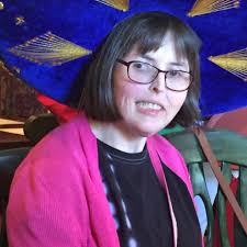 Hi. I have a question. How many of you dye your hair? My daughter is 15,  never dyed her hair, and I'm very concerned she will have a grand mal. Any  input