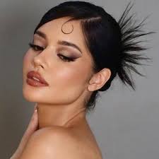 Kayla Jean's Instagram, Twitter & Facebook