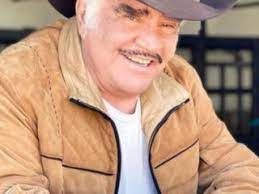 Vicente chente fernández gómez (born 17 february 1940) is a mexican retired singer, actor, and film producer. Plngs9zpelyljm