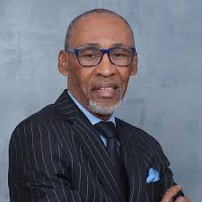 The Art of Womanhood: Teaching Your Man To Love You The Way You Want To Be  Loved Without Him Knowing He's Being Taught!: Legette III, Frank E:  9798987986714: Amazon.com: Books